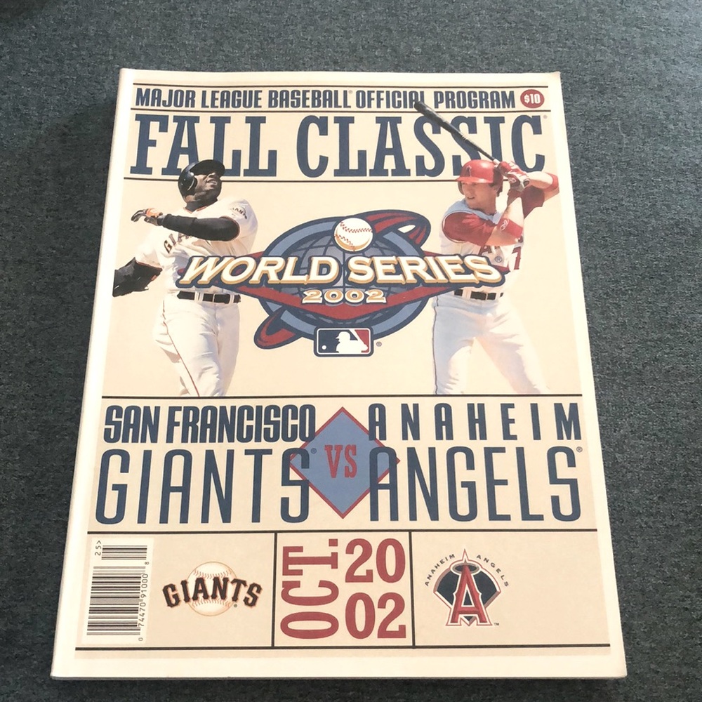 2002 World Series Fall Classic Program! San Francisco Giants vs Anaheim Angels